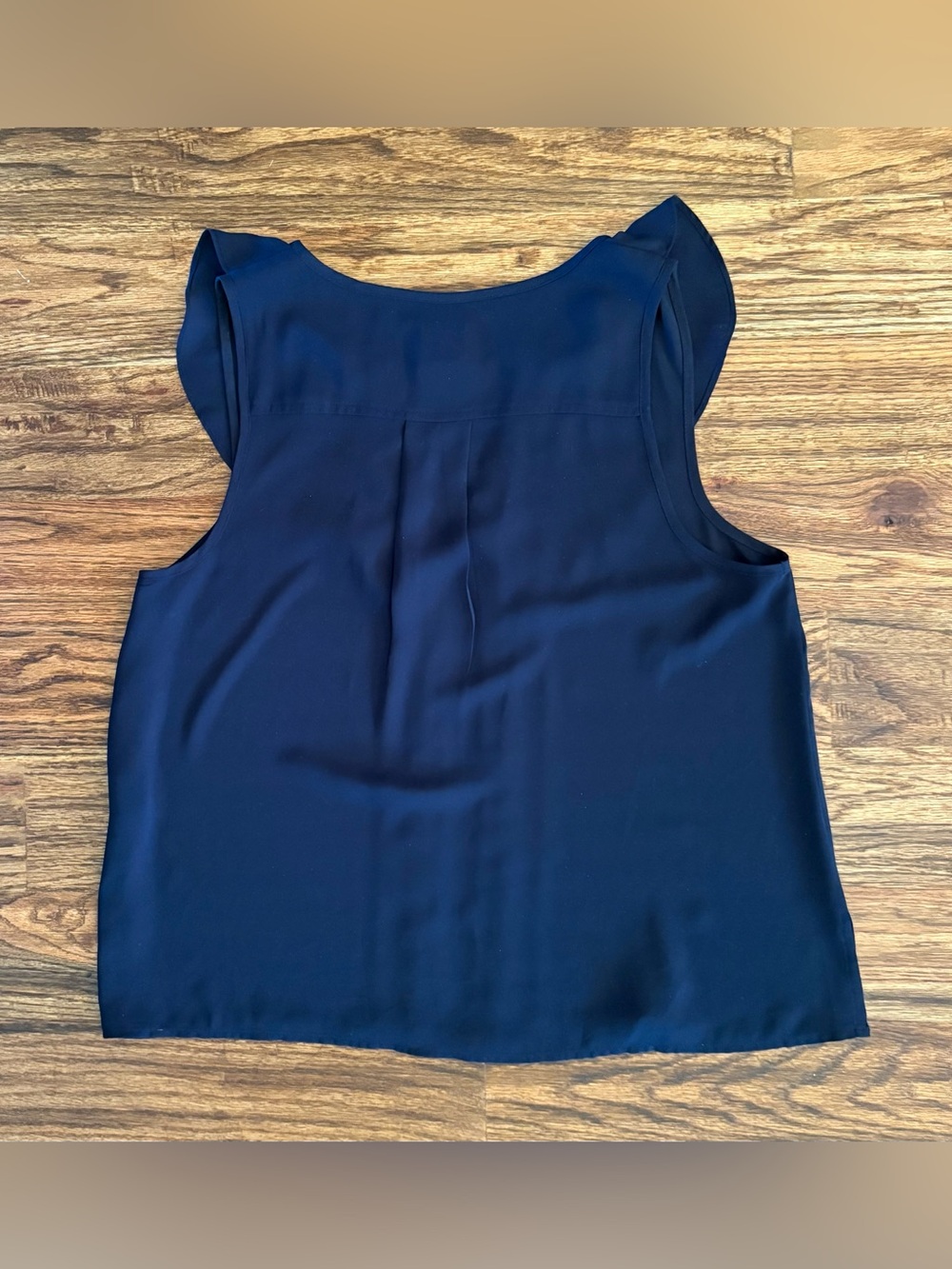 Maeve Anthropologie Navy Blue Sleeveless Chiffon Ruffle Blouse top size 10 - Picture 4 of 4